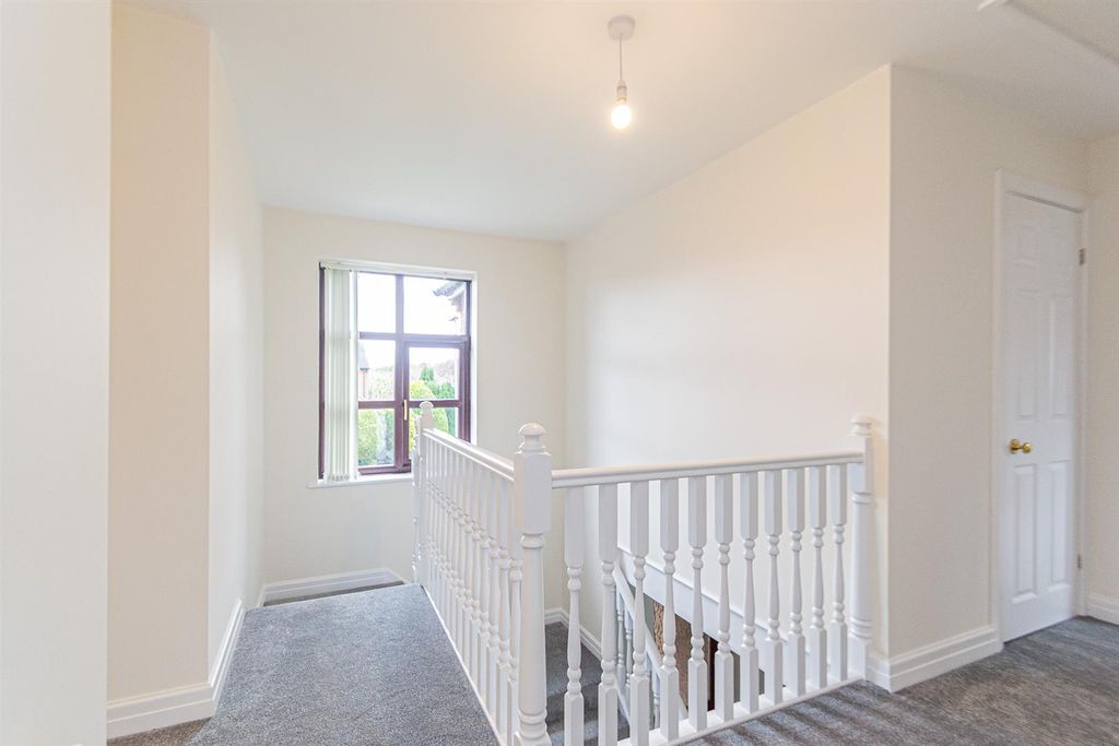 Additional image 11 of 4 bed detached house to rentStoneleigh Gardens, Grappenhall And Thelwall, Warrington WA4