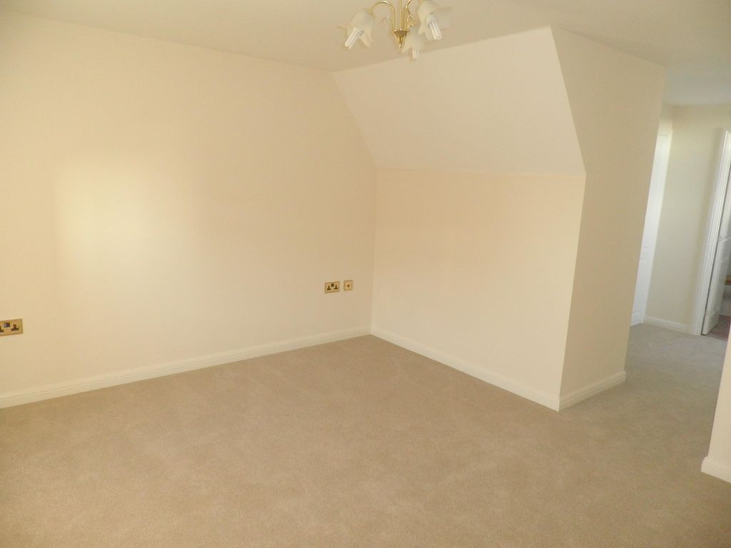 Additional image 8 of 5 bed detached house to rentChaffinch Road, Bury St. Edmunds IP32