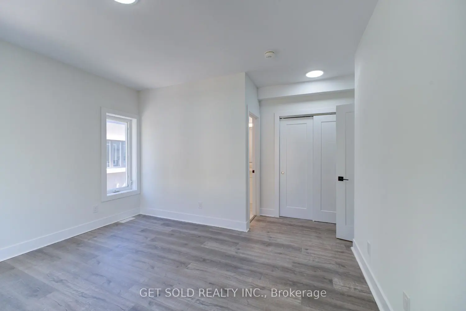 Additional image 17 of 6701 Thorold Stone Road 5