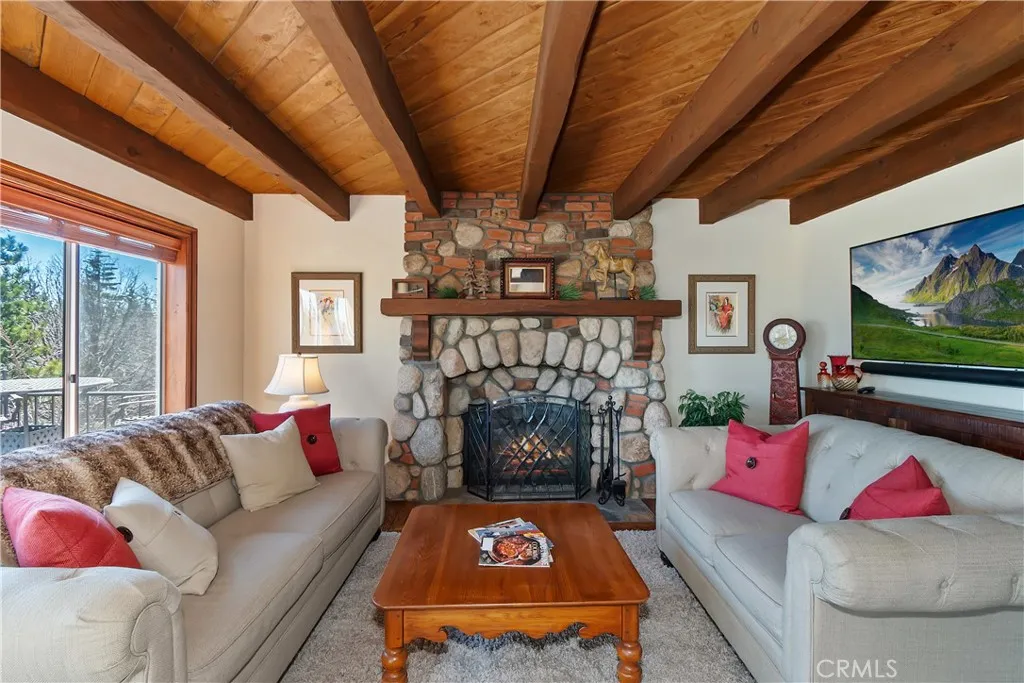 Additional image 23 of 26071 Walnut Hills Dr, Lake Arrowhead, CA 92352