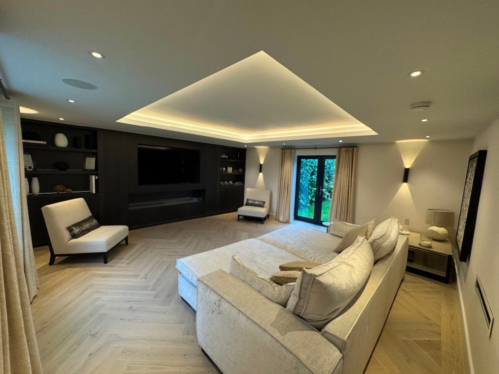 Additional image 34 of 4 bed detached house to rentMedina, Broad Lane, Grappenhall, Warrington WA4