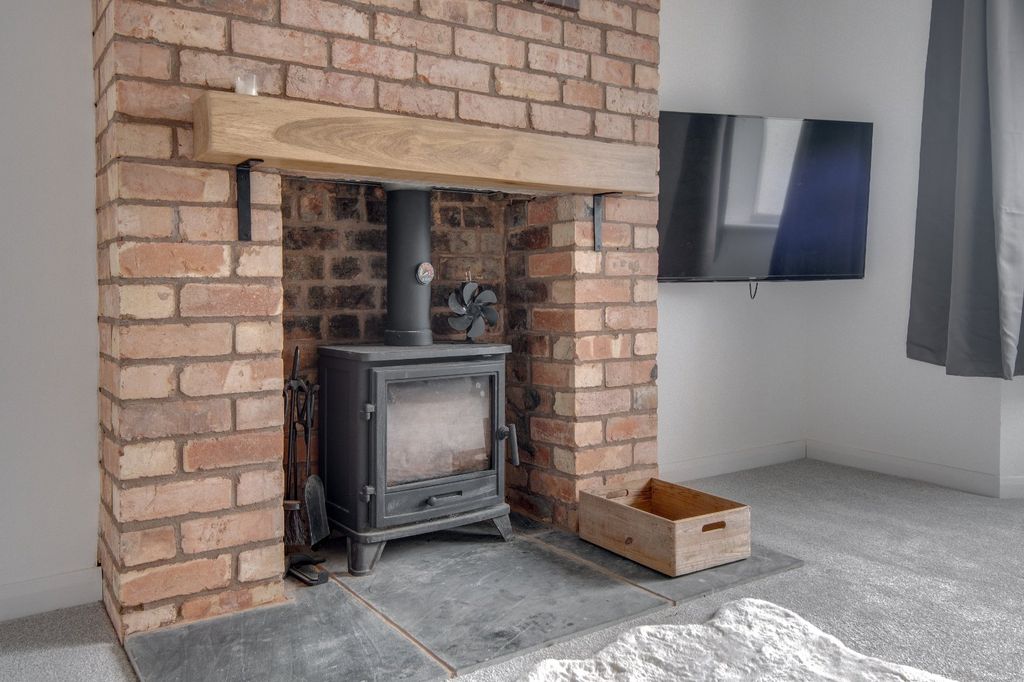 Additional image 9 of 4 bed detached house to rentStoke Road, Bromsgrove, Worcestershire B60