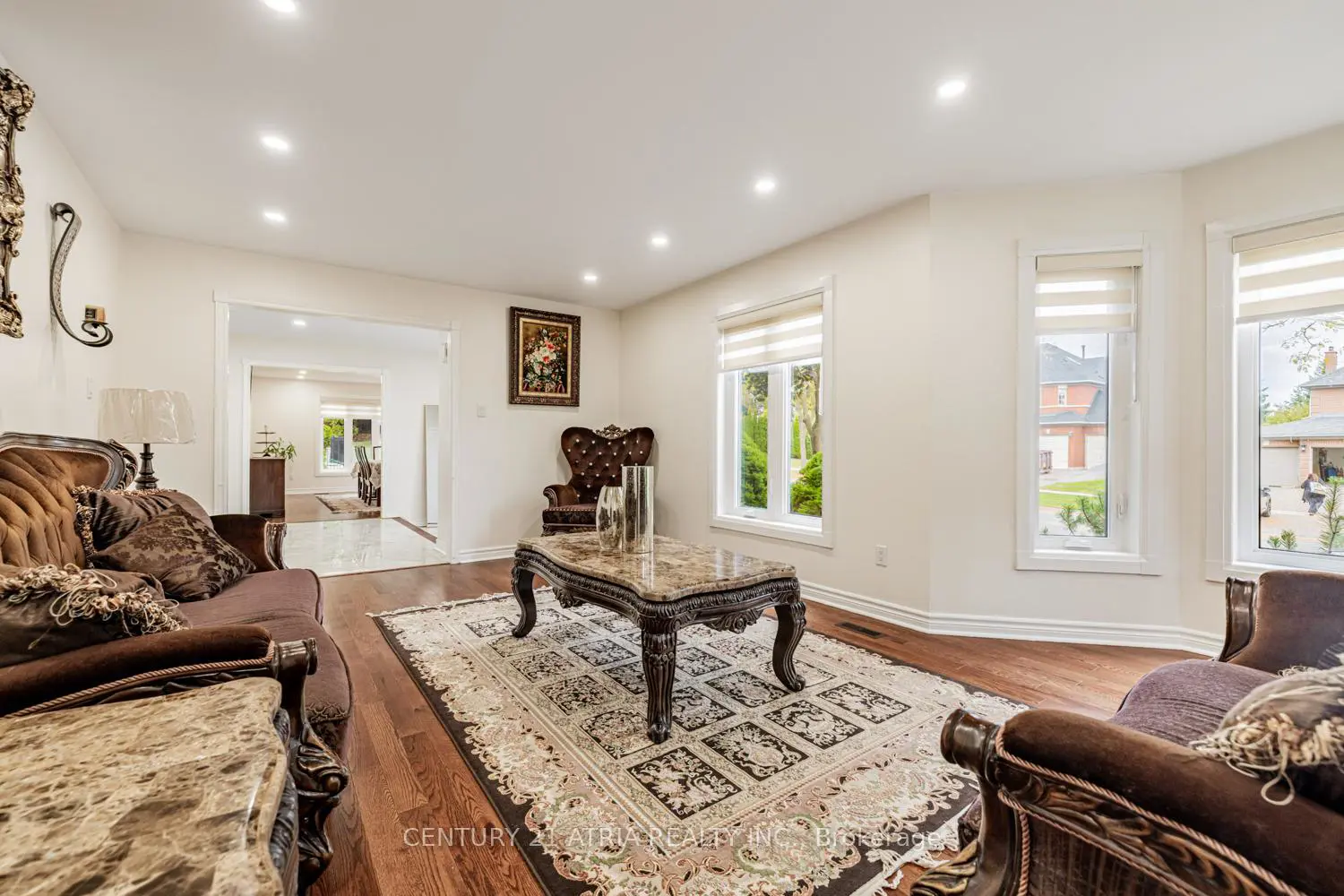 Additional image 3 of 898 Stonehaven Avenue