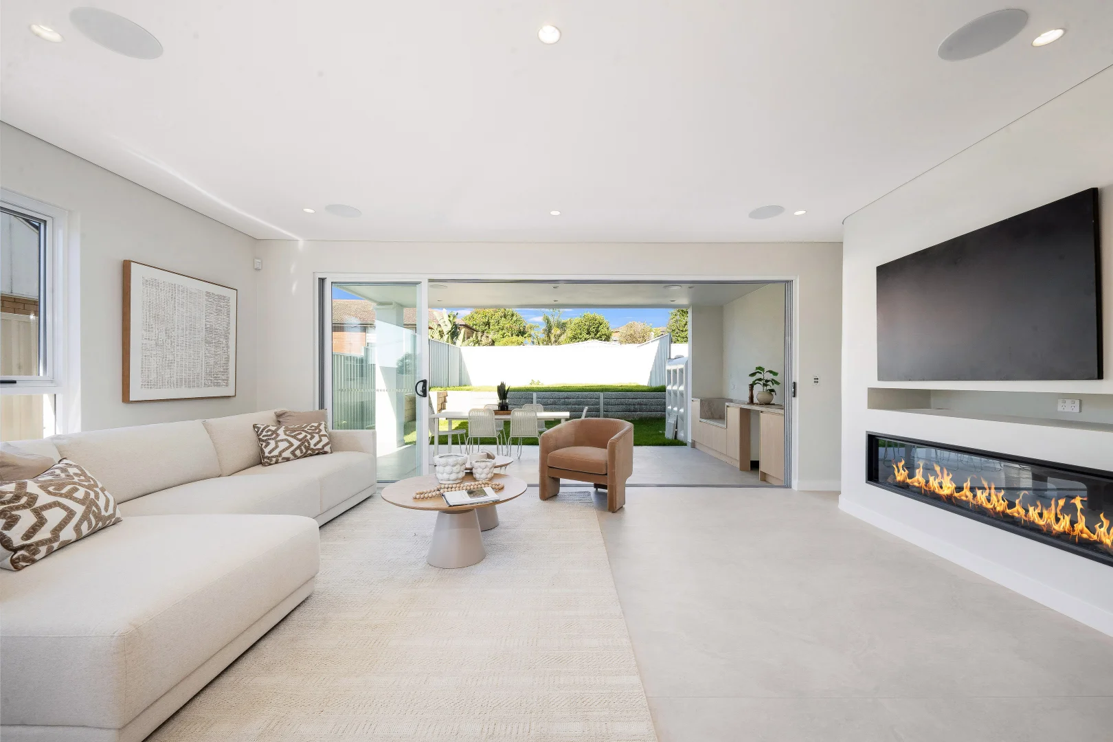 Additional image 3 of 6 Glenisia Avenue, Georges Hall NSW 2198