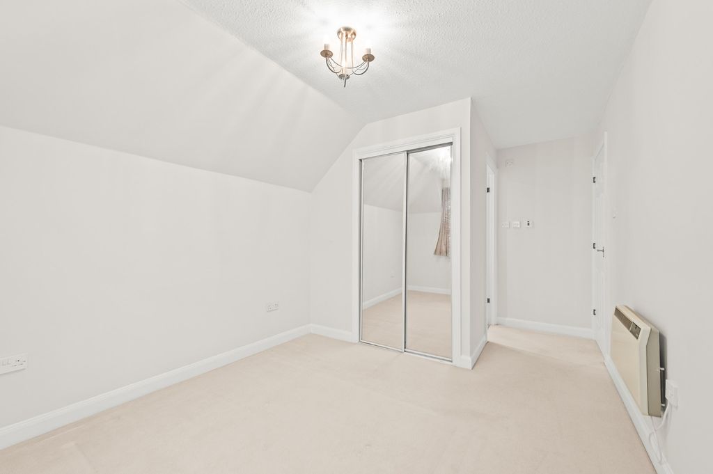 Additional image 6 of 2 bed flat to rentAshbrae Gardens, Stirling FK7