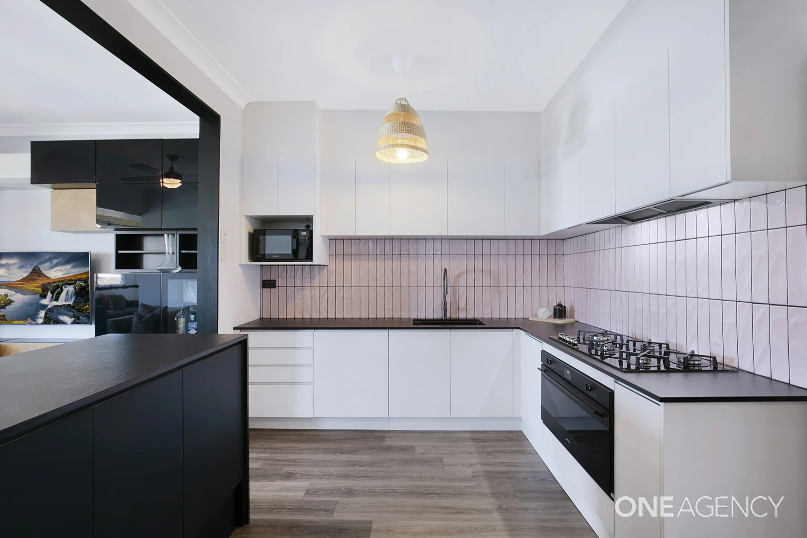 Additional image 5 of 20 Hardiman Street, Woody Point QLD 4019