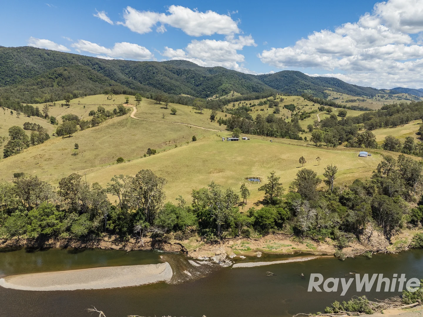 330 Smiths Road, Callaghans Creek NSW 2422