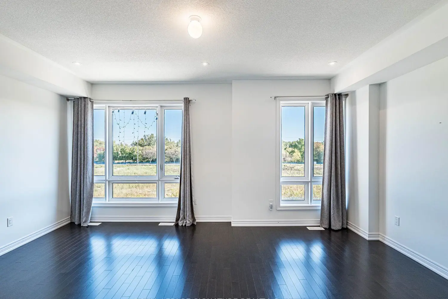 Additional image 7 of 28 Dockside Way