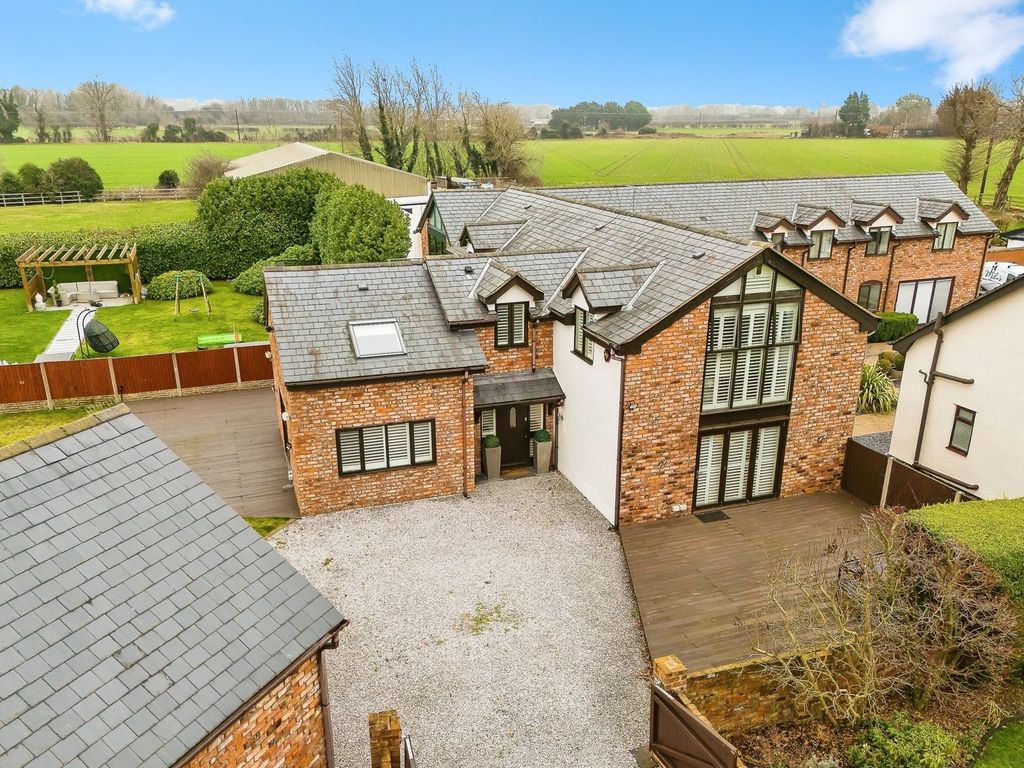 4 bed semi-detached house to rentSealand Road, Sealand, Deeside, Flintshire CH5