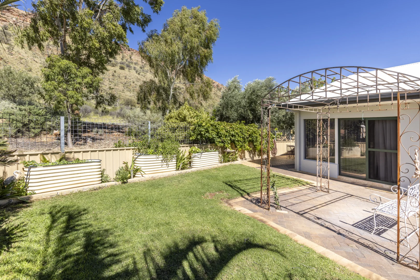 Additional image 2 of 11 Shanahan Close, Mount Johns NT 0874