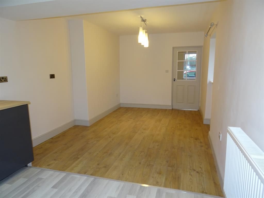 Additional image 12 of 3 bed semi-detached house to rentHigh Street, Heol-Y-Cyw, Bridgend CF35