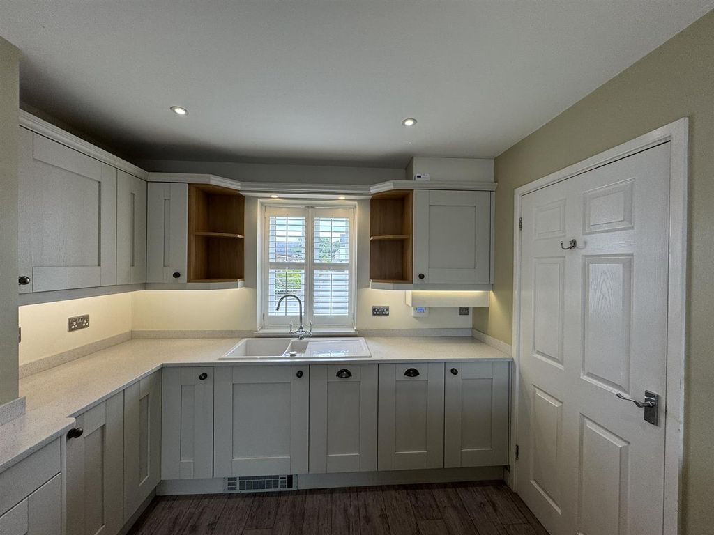 Additional image 4 of 3 bed detached house to rentFettling Lane, Charlestown, St. Austell PL25