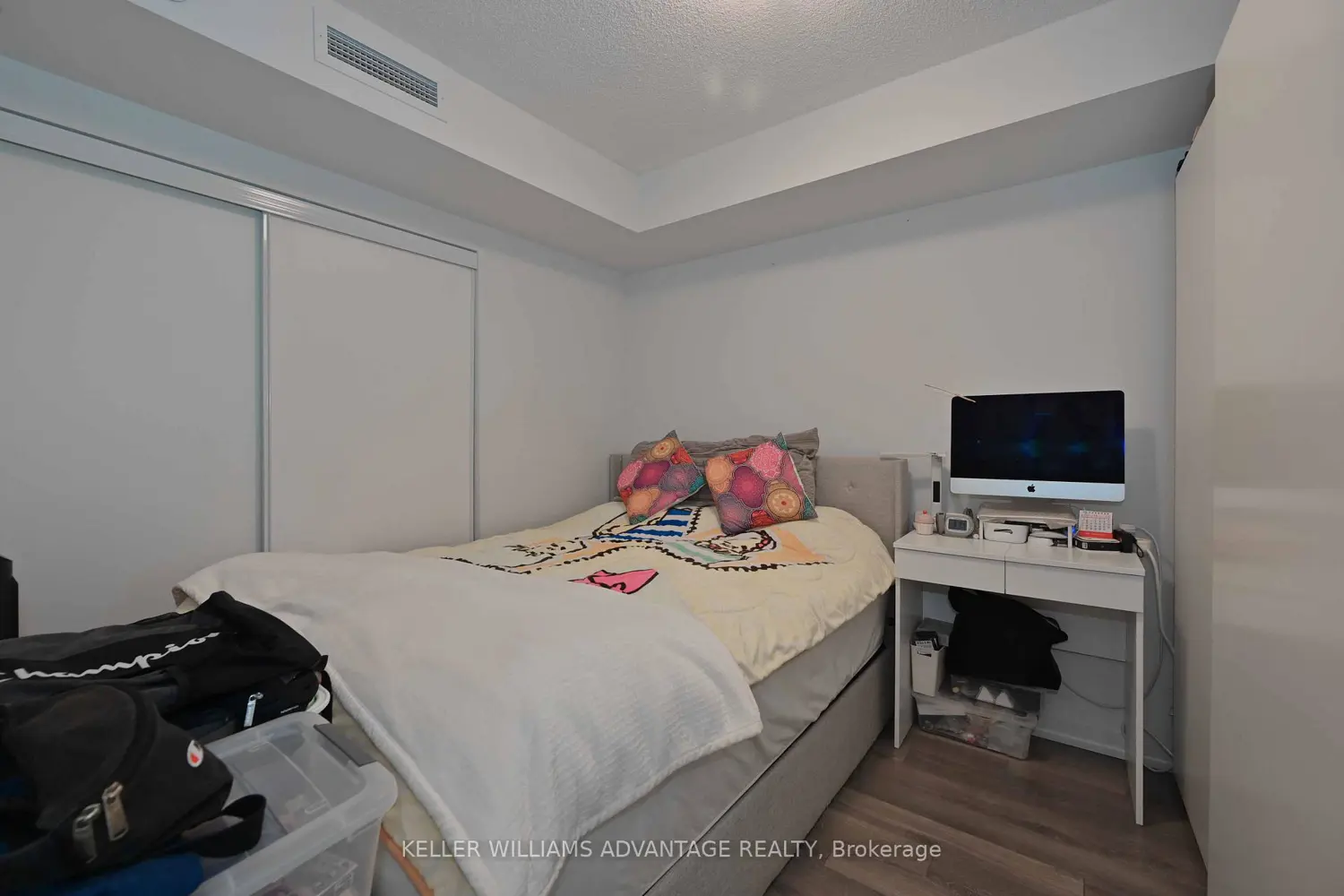 Additional image 6 of 20 Meadowglen Place 728