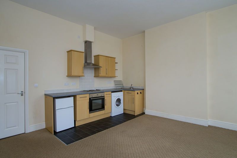 Additional image 4 of 1 bed flat to rentPlymouth Road, Penarth CF64
