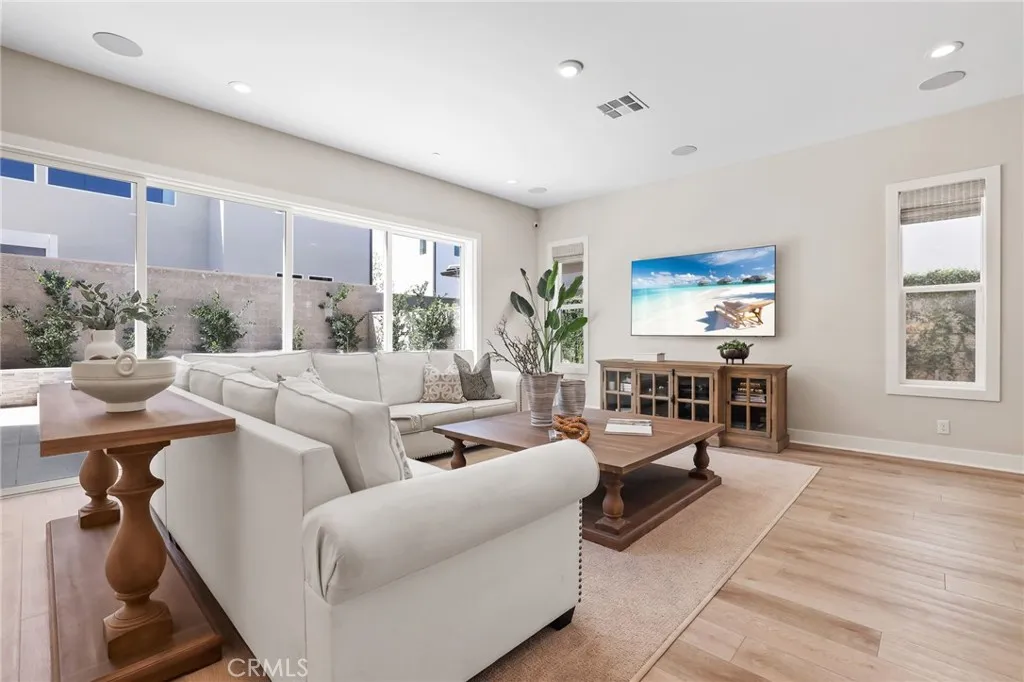 Additional image 5 of 261 Huckleberry, Lake Forest, CA 92630