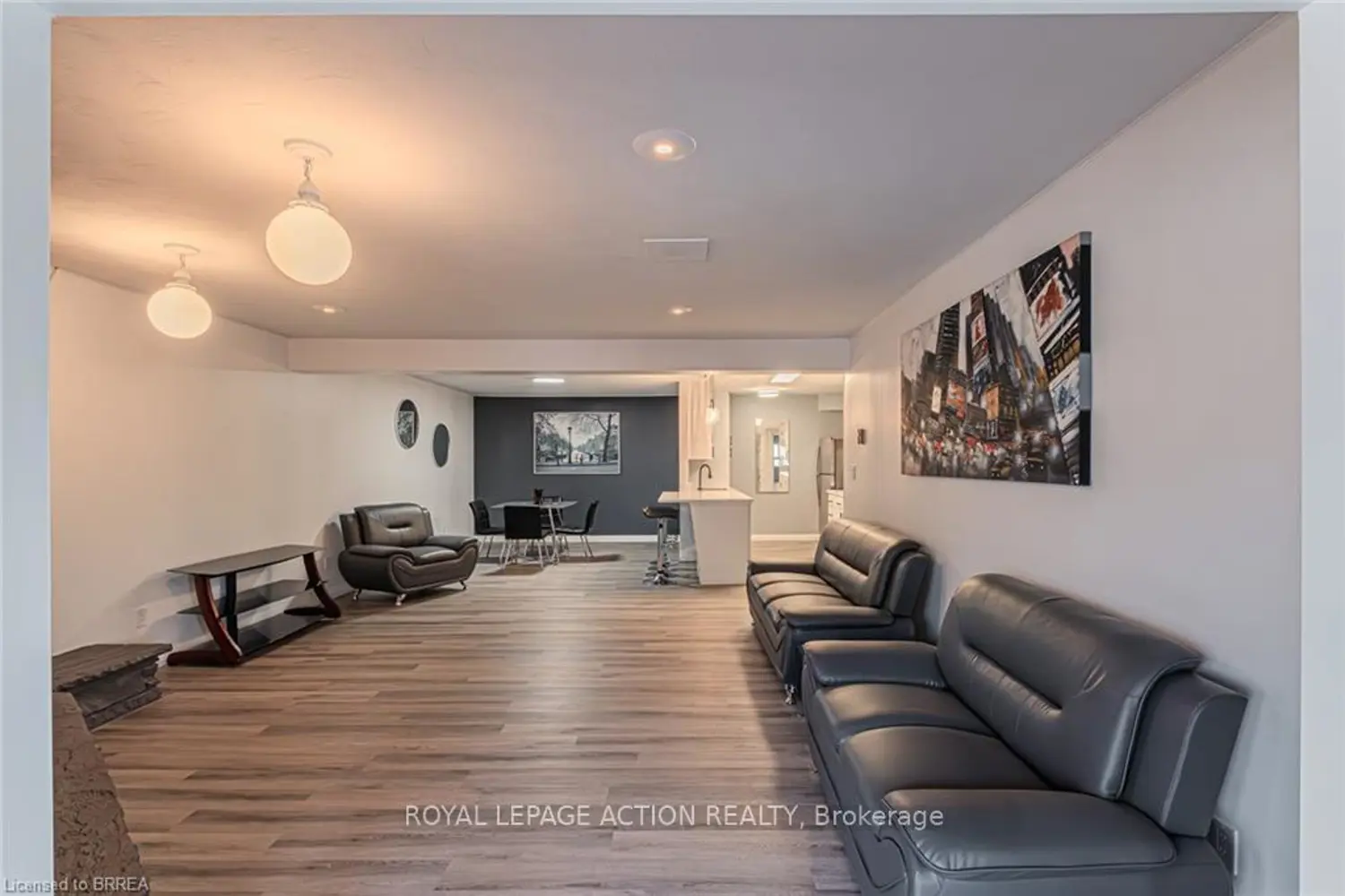 Additional image 14 of 54 Grand Street