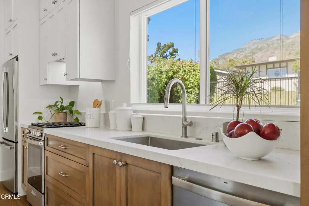 Additional image 138 of 347 N Grove Street, Sierra Madre, CA 91024