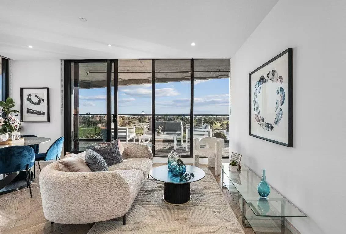 Additional image 3 of 604/77 Queens Road, Melbourne VIC 3004