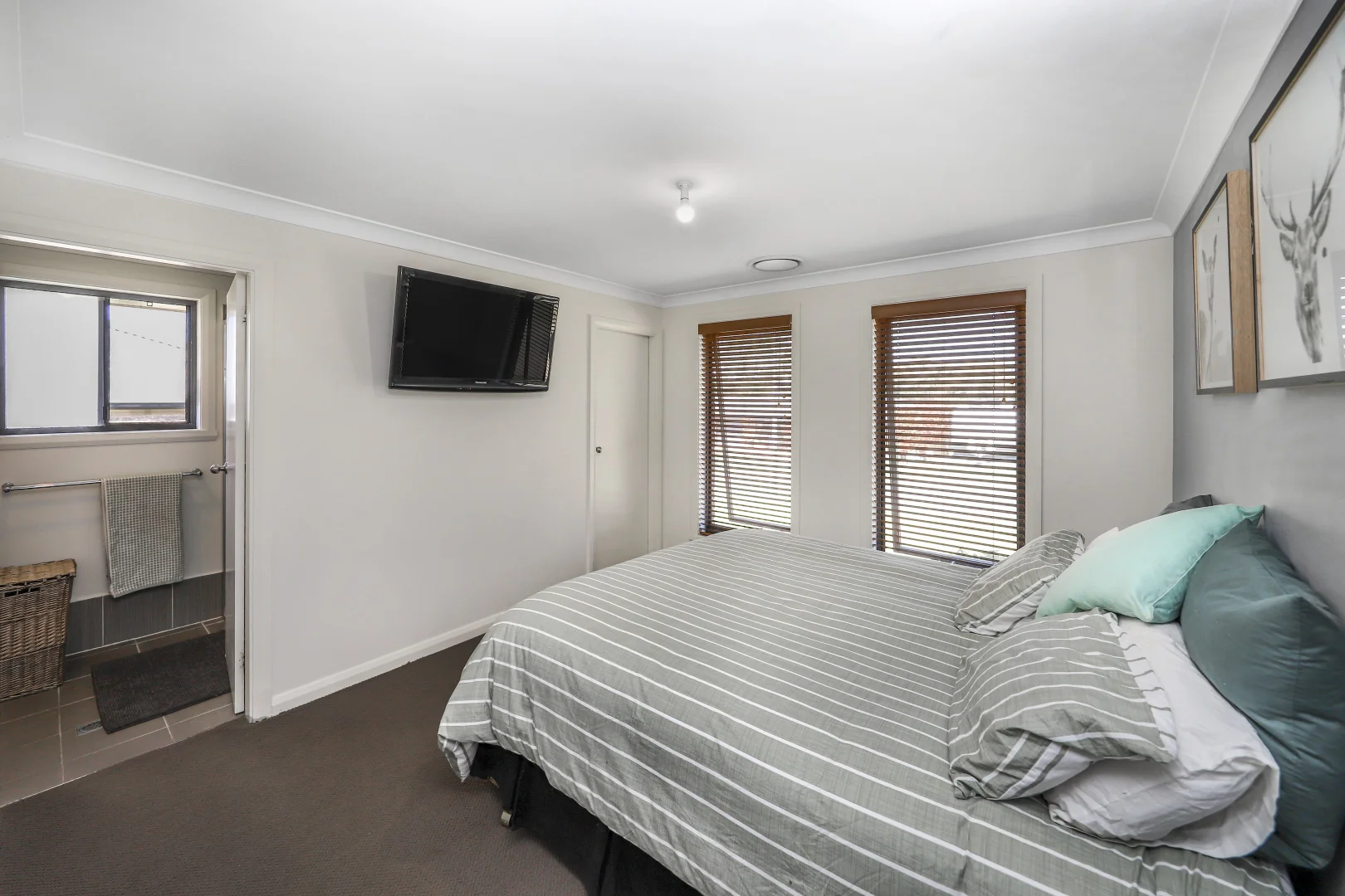 Additional image 7 of 5 King Place, Tumut NSW 2720