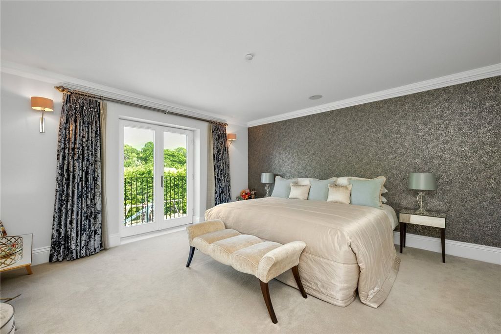 Additional image 16 of 6 bed detached house to rentBrockenhurst Road, Ascot, Berkshire SL5