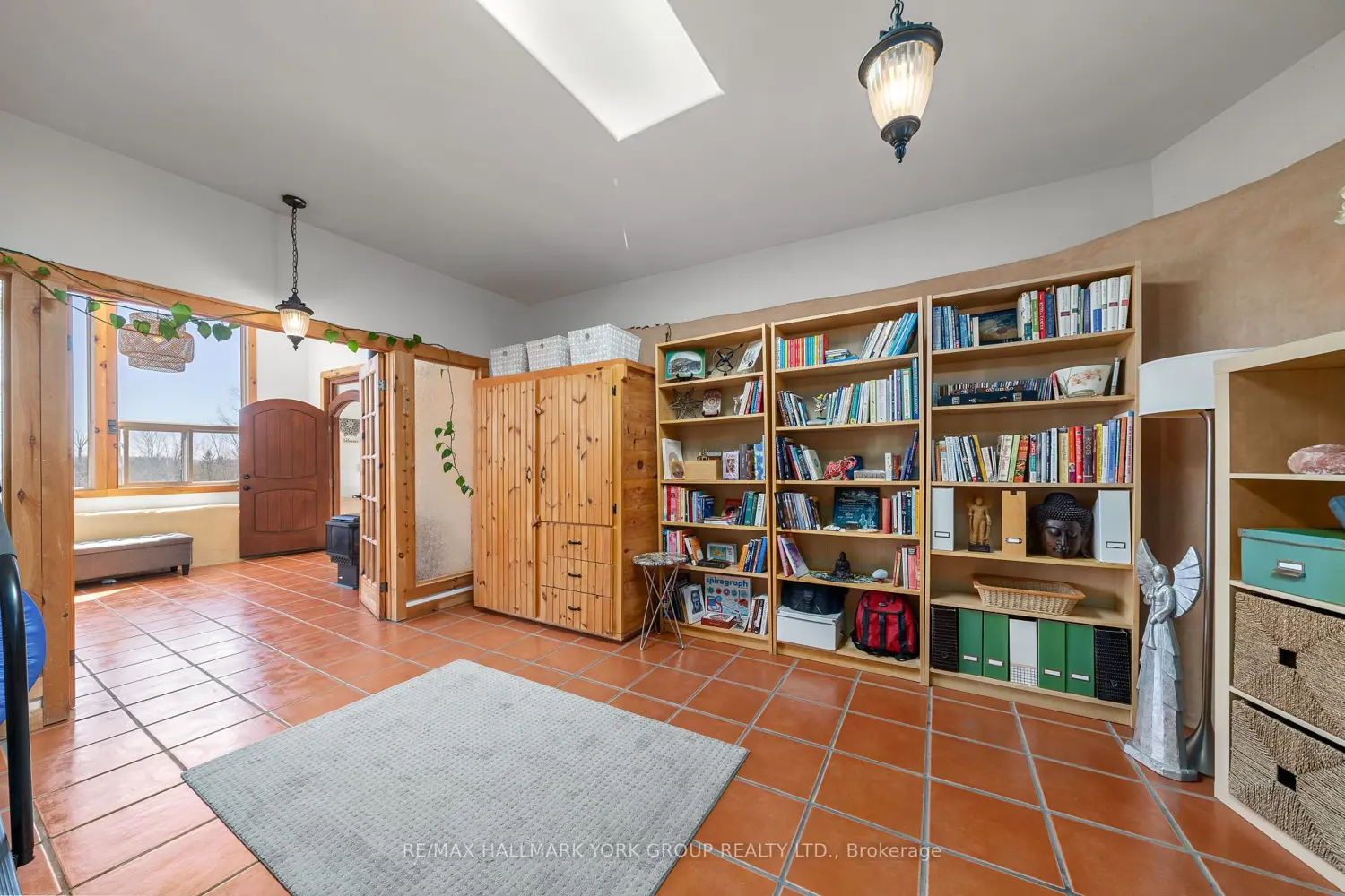 Additional image 10 of 1375 Queensborough Road