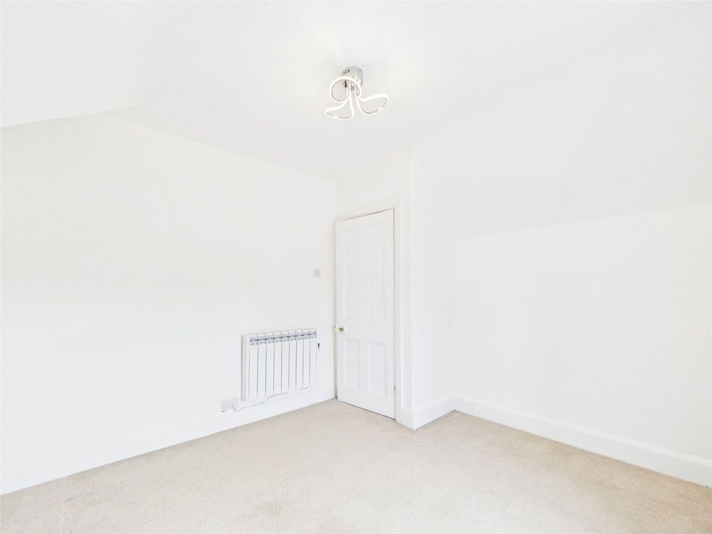 Additional image 13 of 2 bed flat to rentTrebetherick, Wadebridge, Cornwall PL27