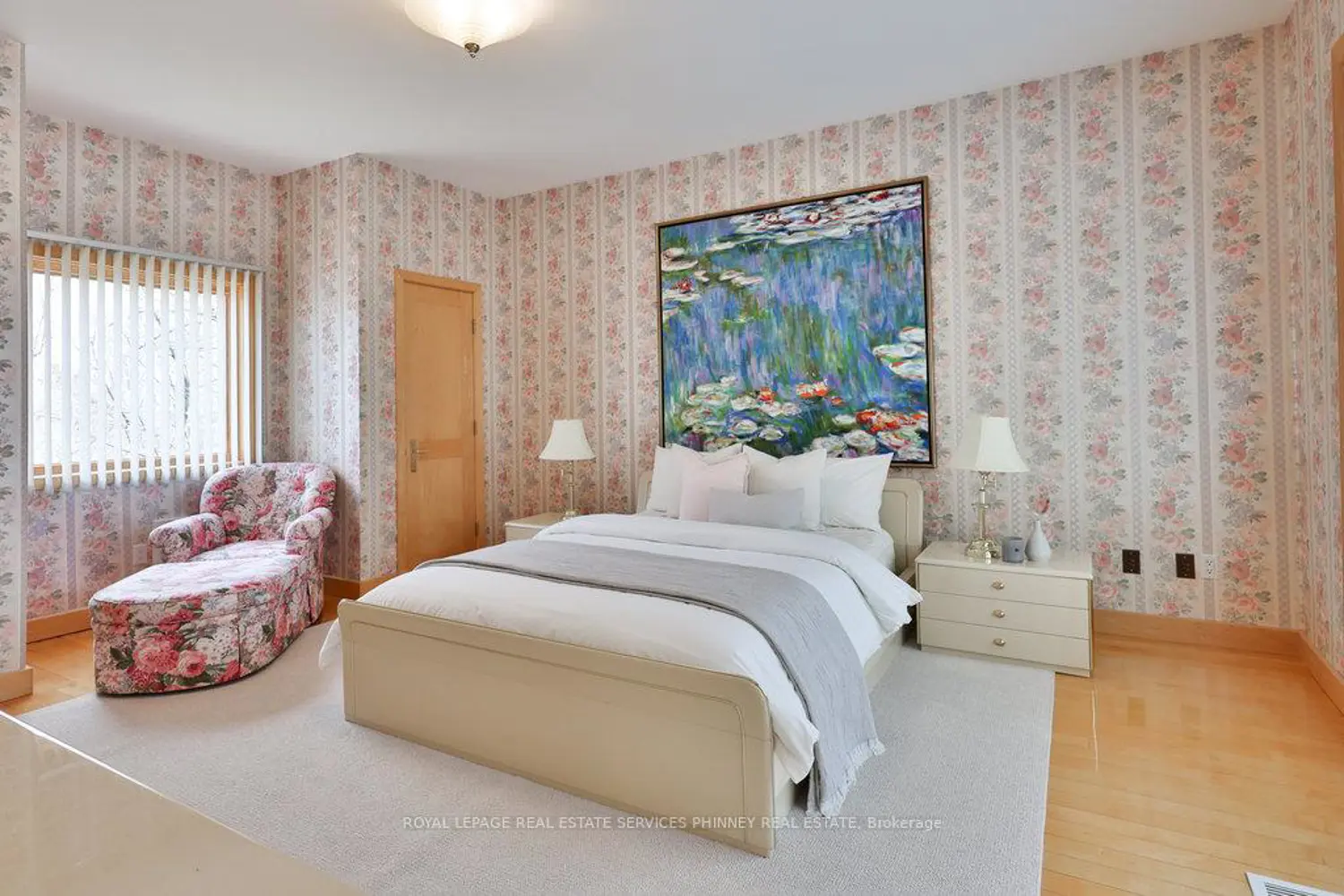 Additional image 11 of 937 Whittier Crescent