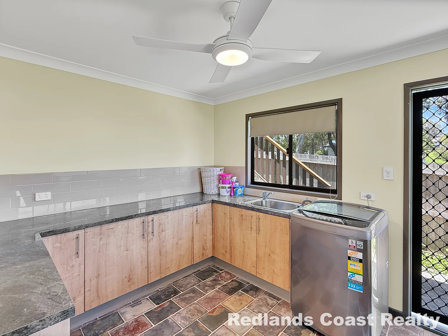 Additional image 22 of 27 Lucas Dr, Lamb Island QLD 4184