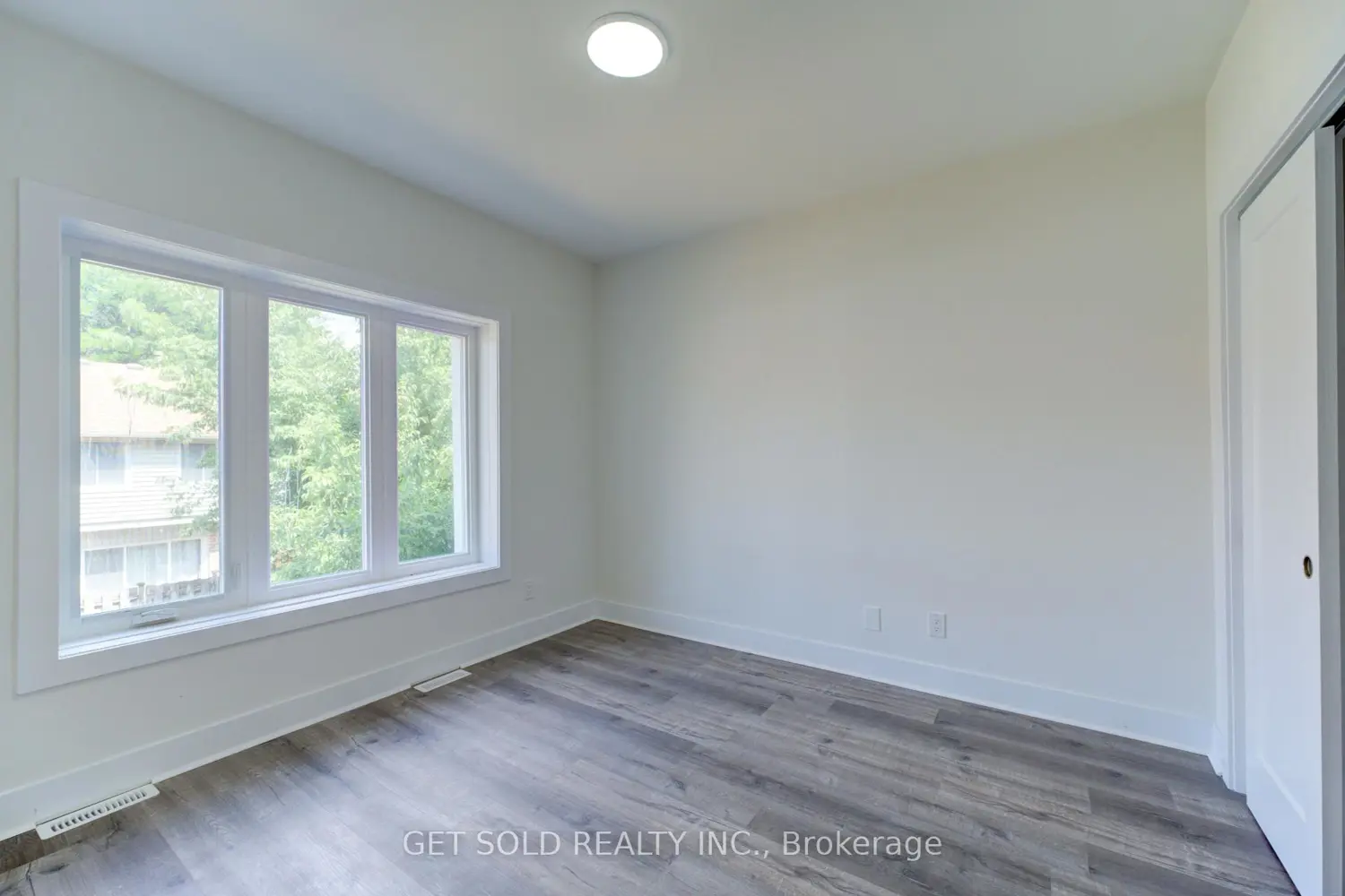 Additional image 12 of 6701 Thorold Stone Road 4