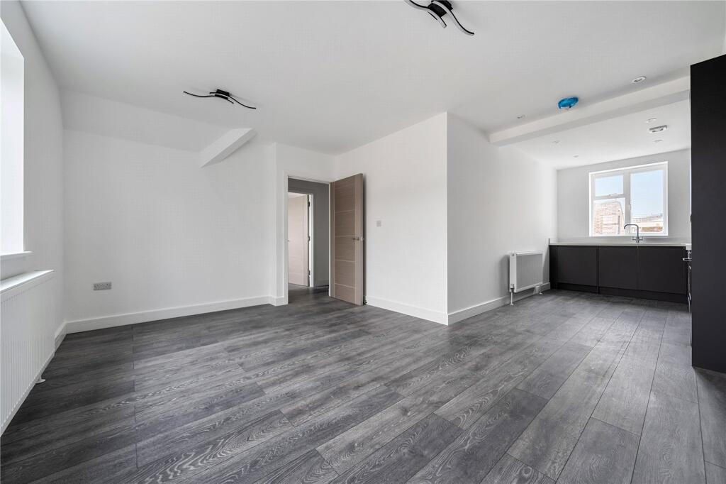 Additional image 4 of The Broadway, St. Peters Street, St. Albans, Hertfordshire, AL1