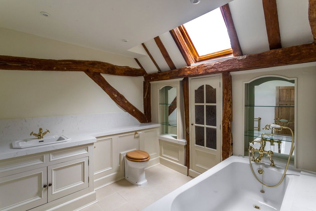 Additional image 12 of 4 bed detached house to rentThe Haven, Rudgwick, Billingshurst, West Sussex RH14