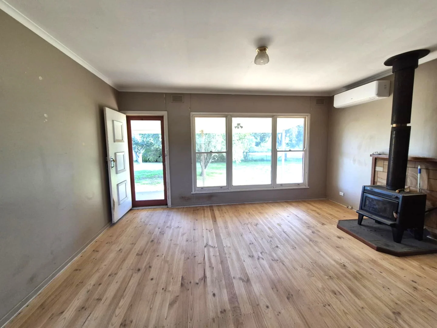 Additional image 4 of Cootamundra NSW 2590