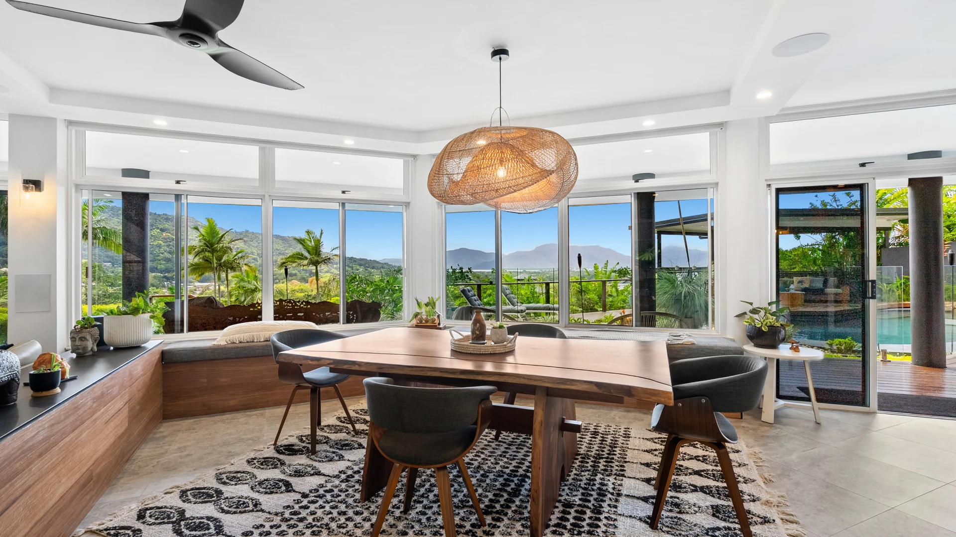 Additional image 8 of 114A Hillview Crescent, Whitfield QLD 4870