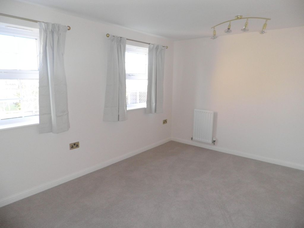 Additional image 10 of 5 bed detached house to rentChaffinch Road, Bury St. Edmunds IP32