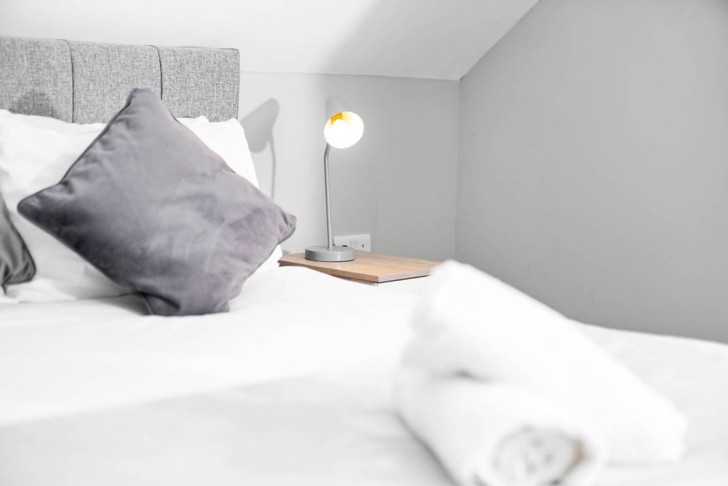 Additional image 78 of 5 bed semi-detached house to rentBrooklands Road, Hall Green, Birmingham B28
