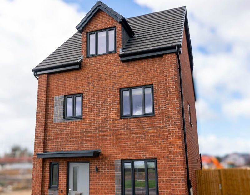 4 bed property to rent25 Turnpike Road, Shrewsbury SY5