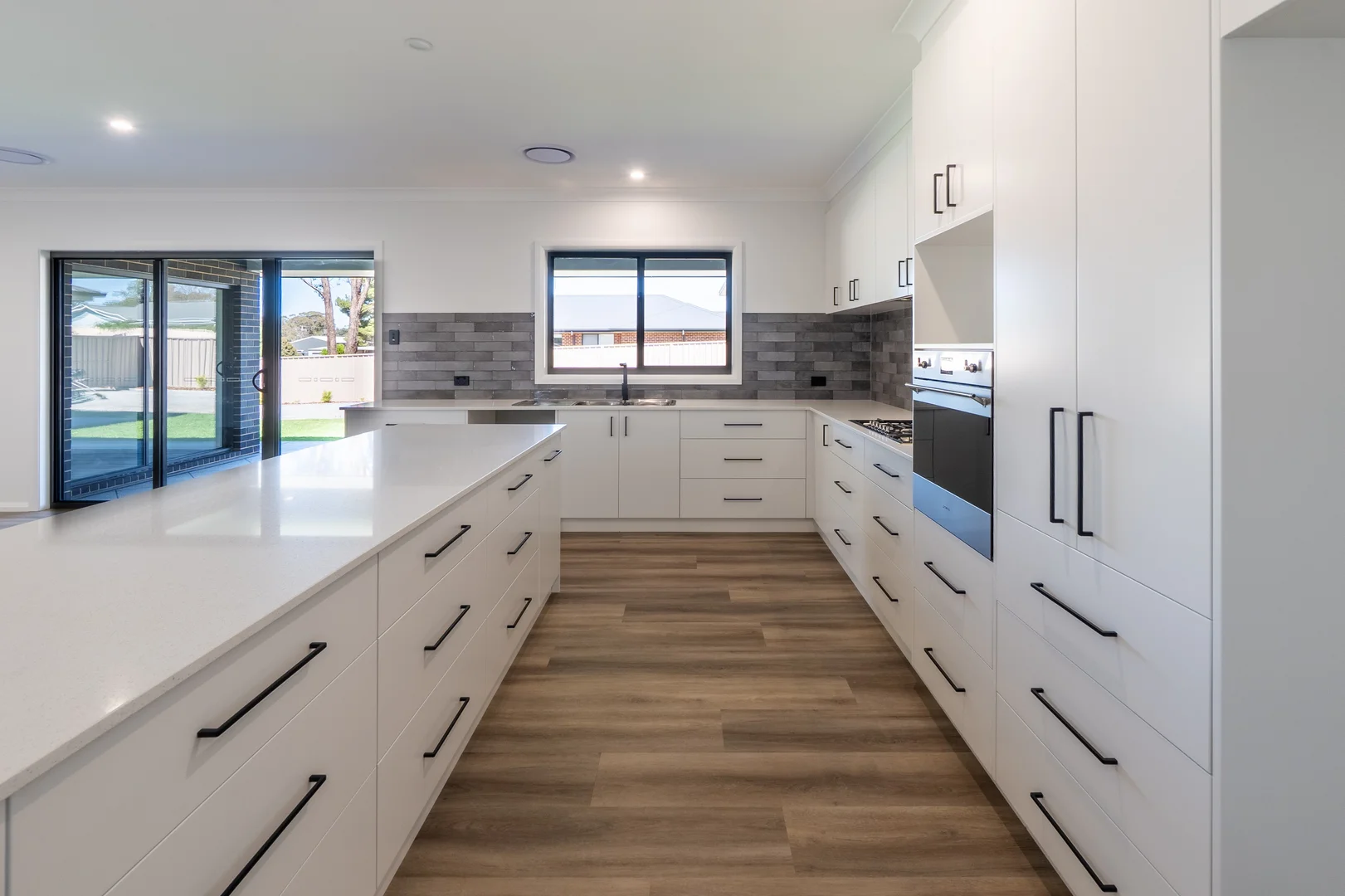 Additional image 5 of 14 Kingdon Drive, Coolamon NSW 2701