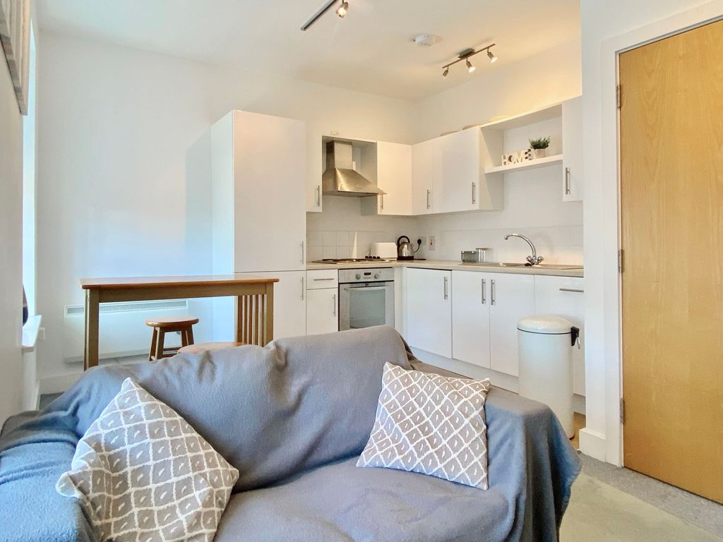 Additional image 2 of 1 bed flat to rentMarket Street, Llanelli SA15