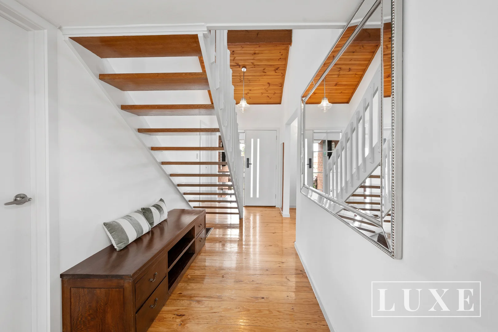 Additional image 17 of 8 Kirby Close, Greenvale VIC 3059