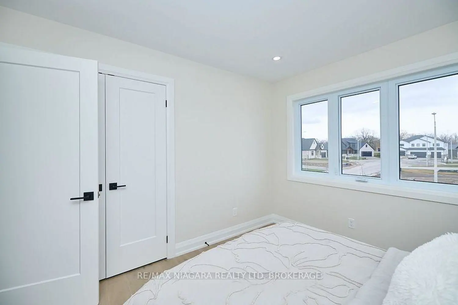 Additional image 13 of 4229 Manson Lane