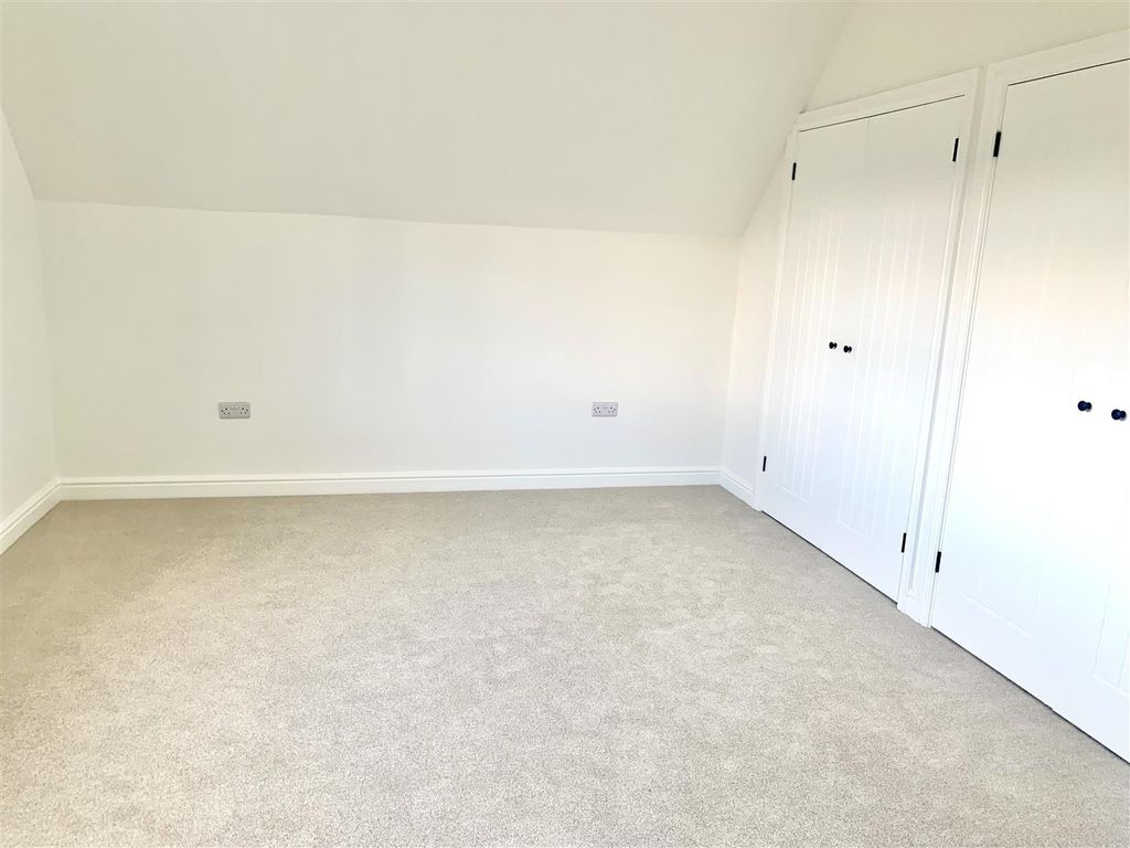 Additional image 14 of 4 bed detached house to rentGreat Hinton, Trowbridge BA14