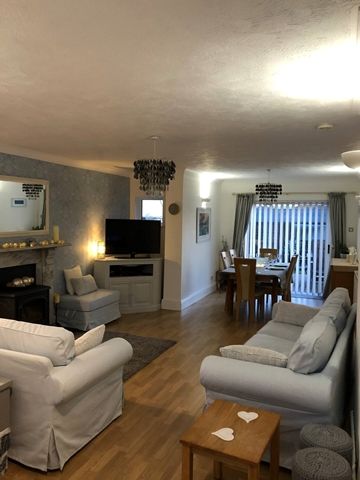 Additional image 5 of 4 bed detached house to rentExeter Road, Topsham, Exeter EX3