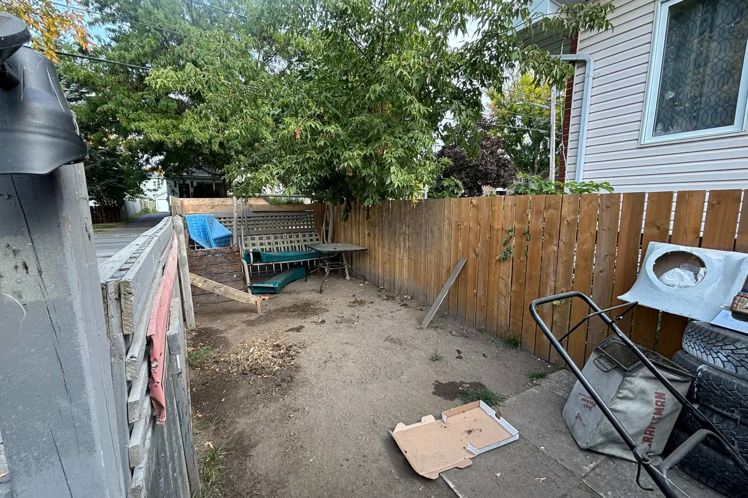 Additional image 5 of 345 Gloucester St N Street