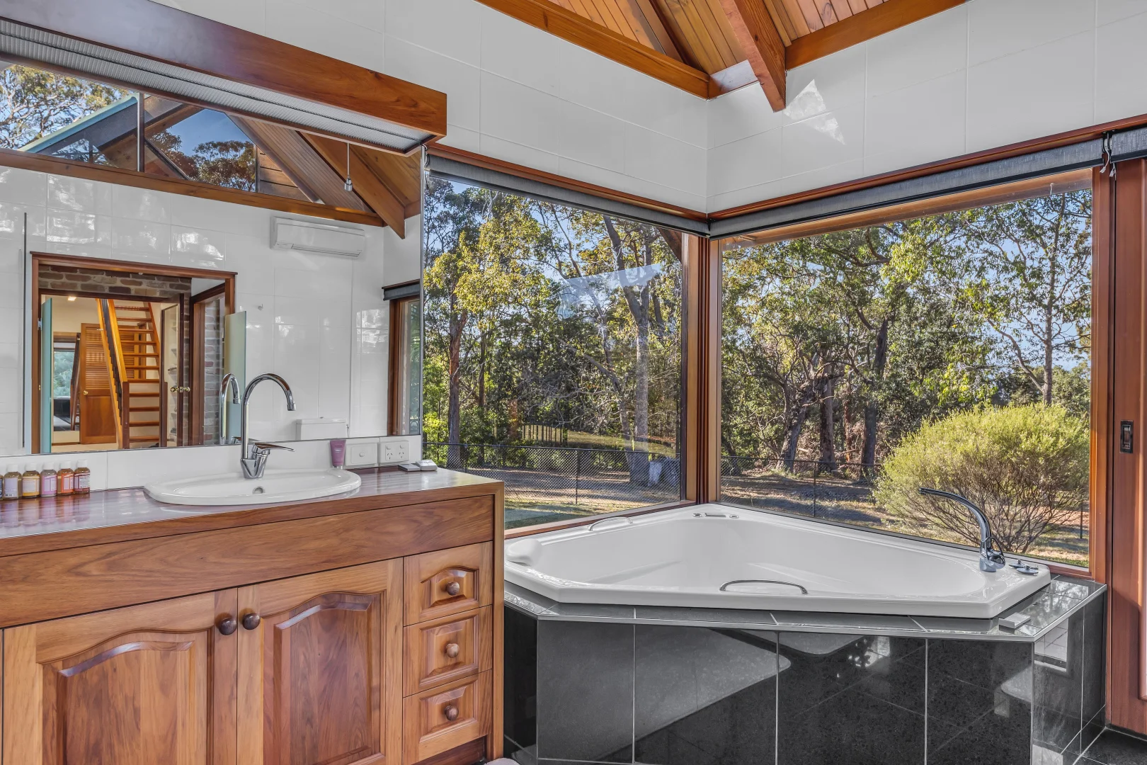 Additional image 25 of 362 Sapphire Coast Drive, Tura Beach NSW 2548