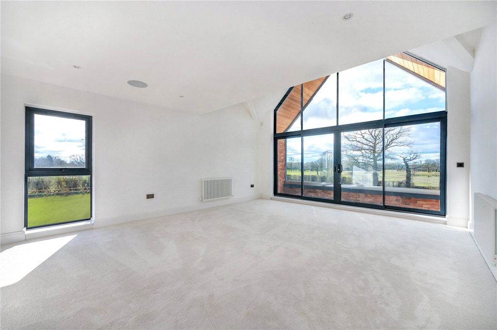 Additional image 8 of 5 bed detached house to rentPlumley Moor Road, Plumley, Knutsford, Cheshire WA16