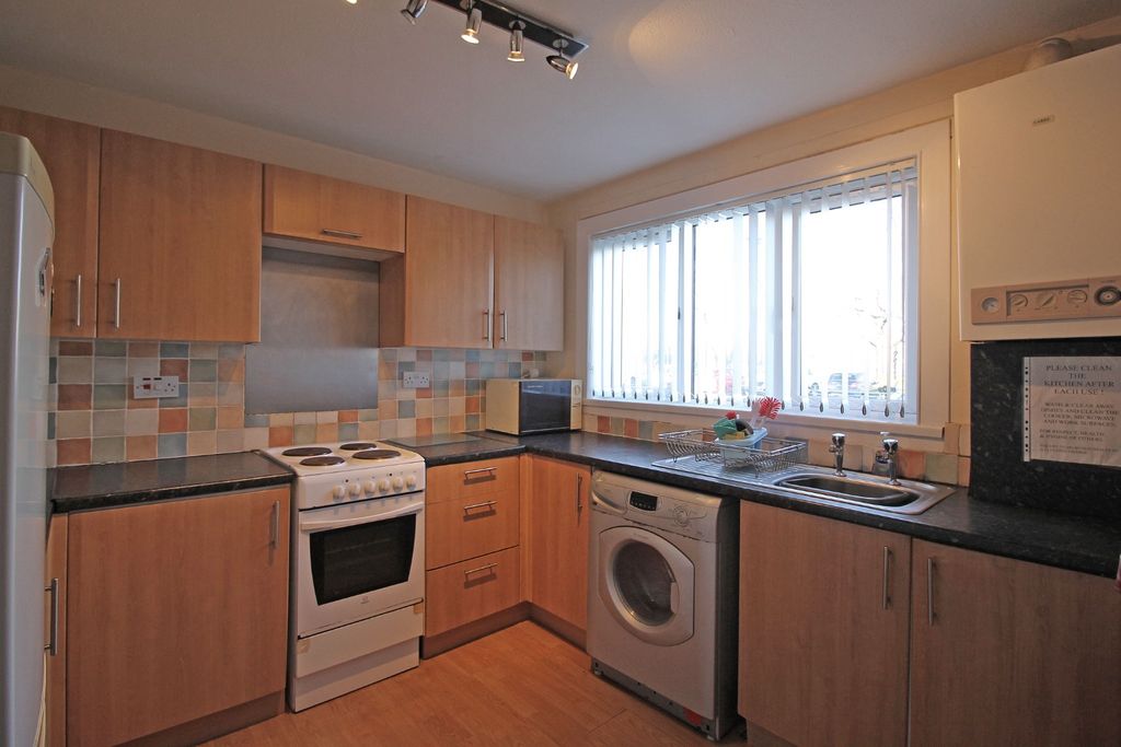 Additional image 3 of 3 bed flat to rentCastle Vale, Stirling FK9
