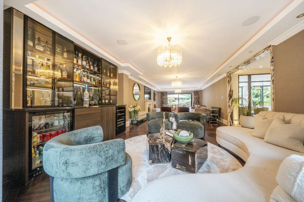 Additional image 3 of 5 bed detached house to rentSt. Leonards Hill, Windsor SL4