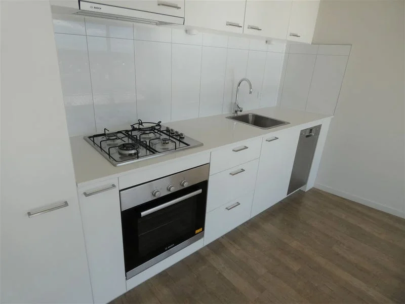 Additional image 4 of 1108/39 Kingsway, Glen Waverley VIC 3150