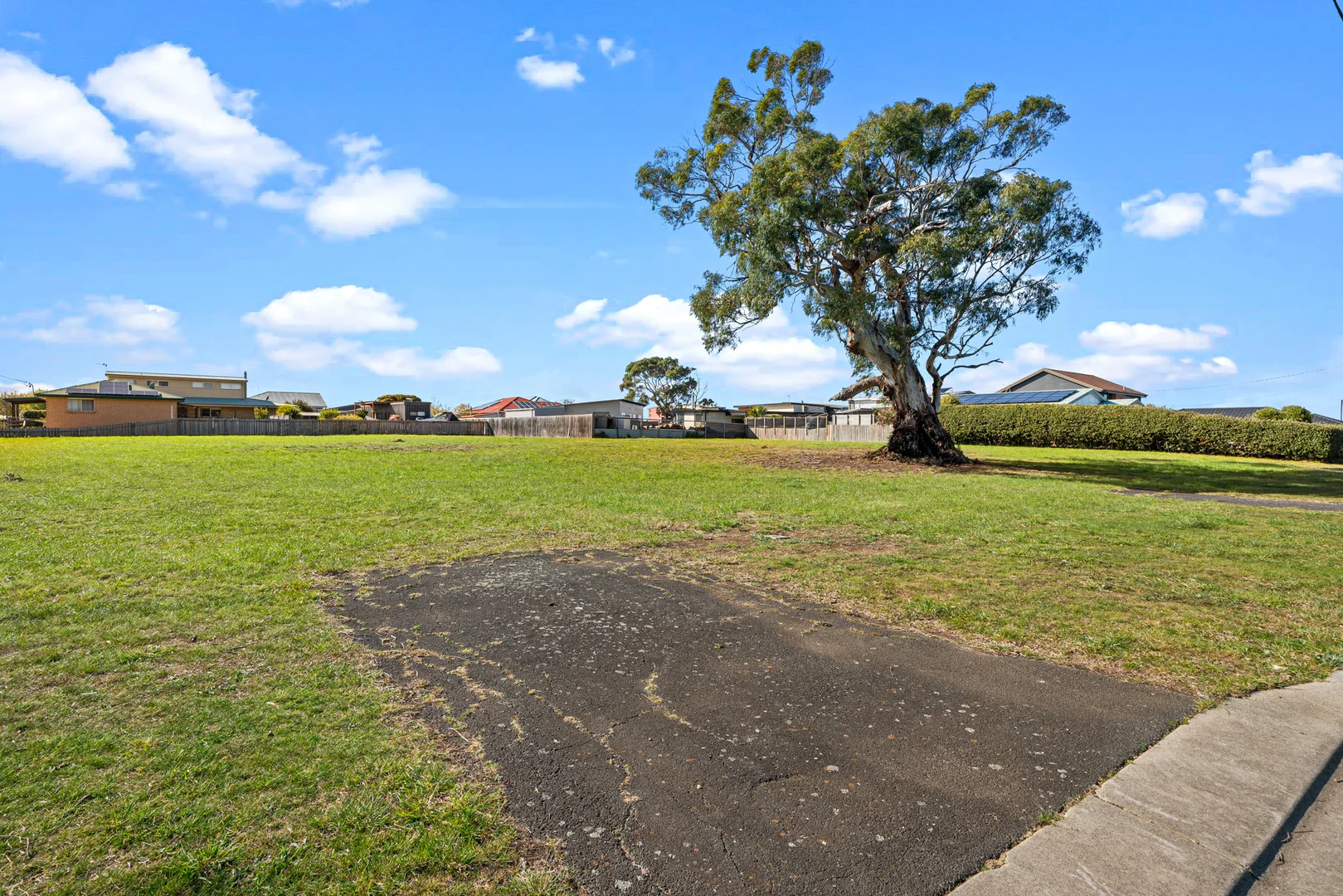 Additional image 17 of 24-26 Old Spring Bay Road, Swansea TAS 7190