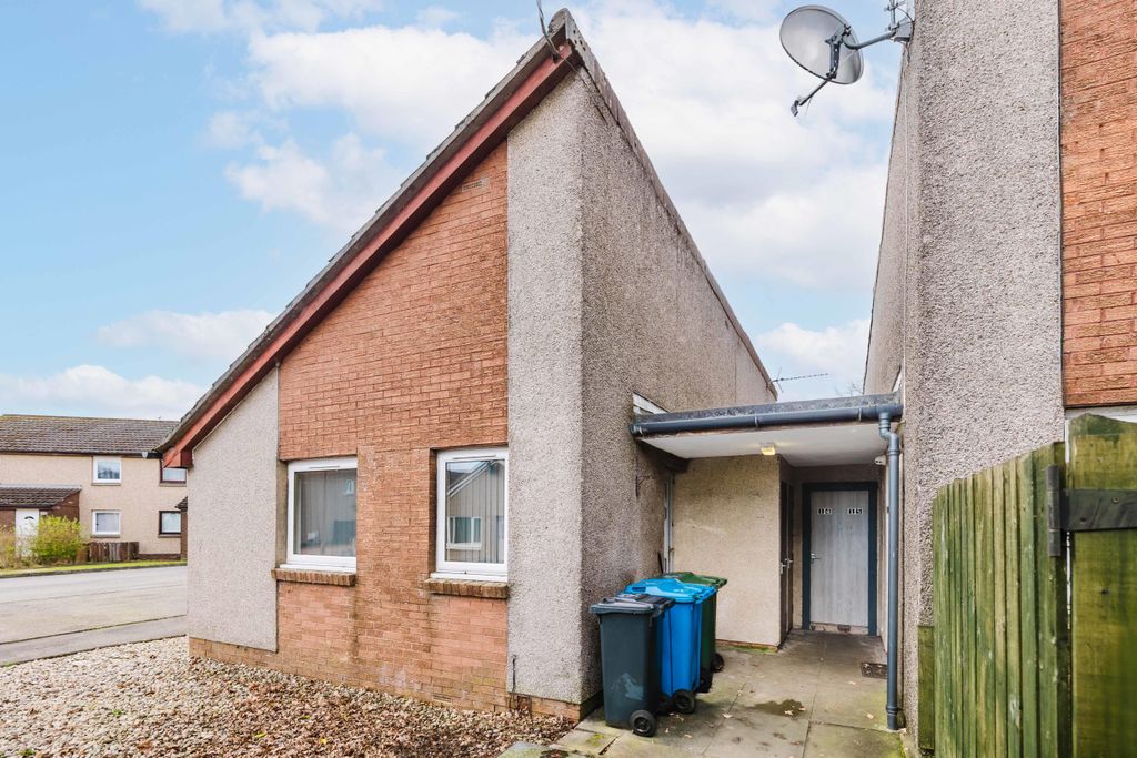 Additional image 14 of Studio to rentPark Place, Livingston EH54